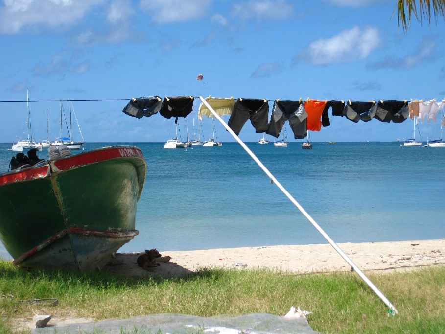 Gros Islet (SainteLucie) scène de bord de mer